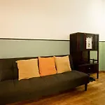 20% Off Budget Hideout @Pham Ngu Lao 127 Dt