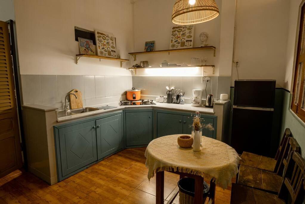 Apartment 20% Off Budget Hideout @pham Ngu Lao 127 Dt